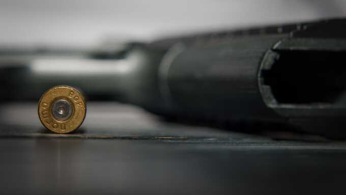 В Польше полиция продолжает поиски мужчины, убившего дочь и зятя