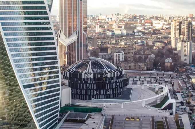 Мэрия переплатила за недостроенный Sensorium Hall в «Москва‑Сити» у Прохорова