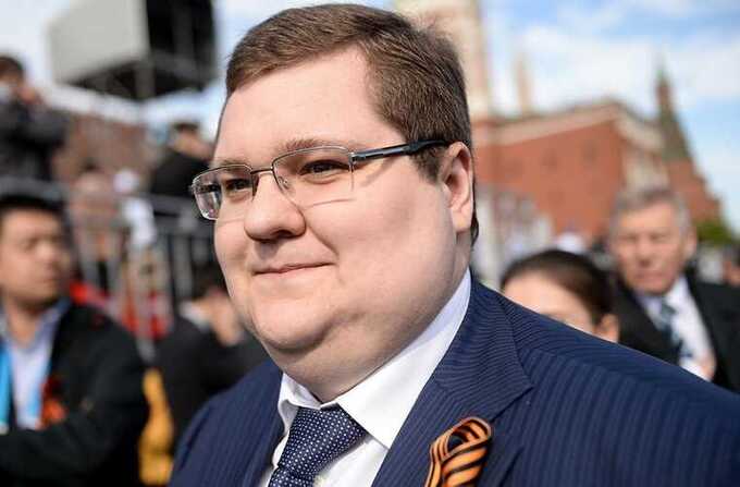Игорь Чайка обогащается на мусорном бизнесе под прикрытием властей