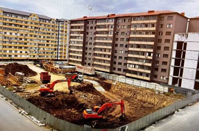 Коррупционные скандалы не мешают незаконной застройке в Каспийске