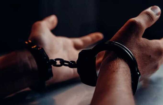 Житель Хакасии угрожал полиции взрывом из-за отключения интернета