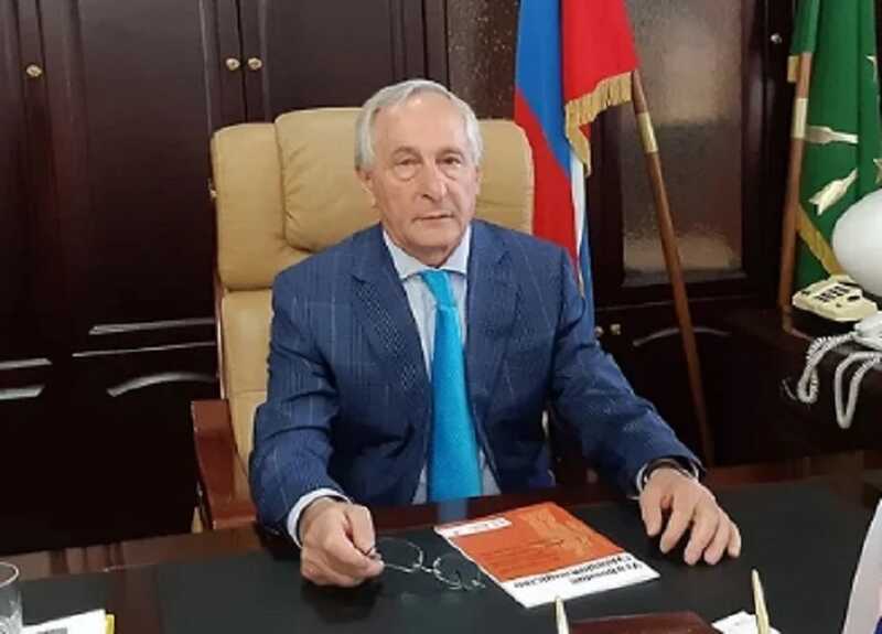 Сын судьи Рустем Трахов участвовал в легализации незаконно приобретённых активов на Кубани и в Адыгее
