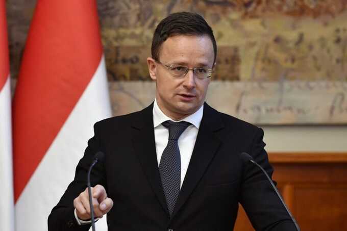 Глава МИД Венгрии Петер Сийярто заявил о ракетной атаке на нефтепровод «Дружба»